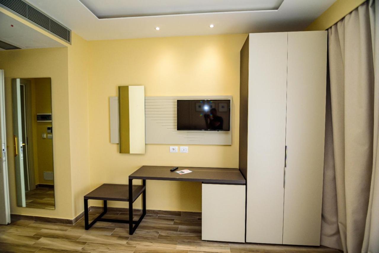 Hotel Orange Dhërmi Exteriér fotografie