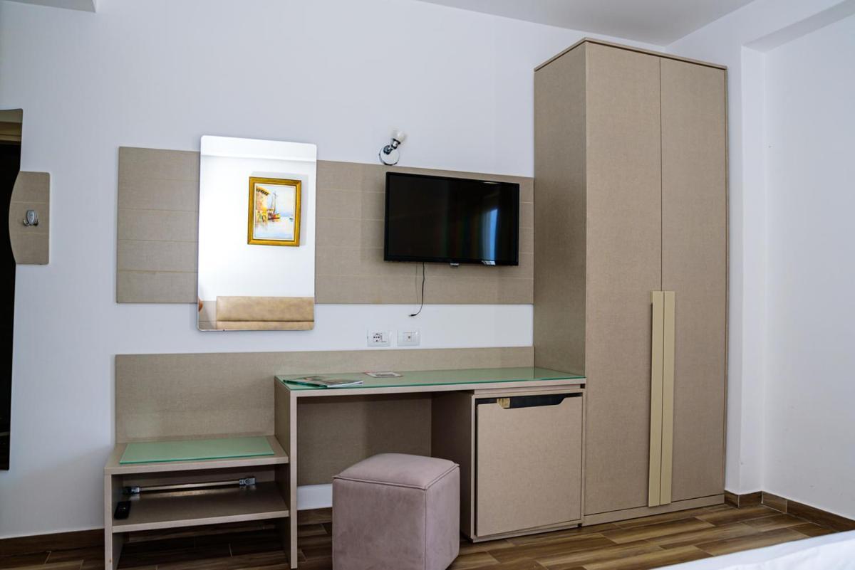 Hotel Orange Dhërmi Exteriér fotografie